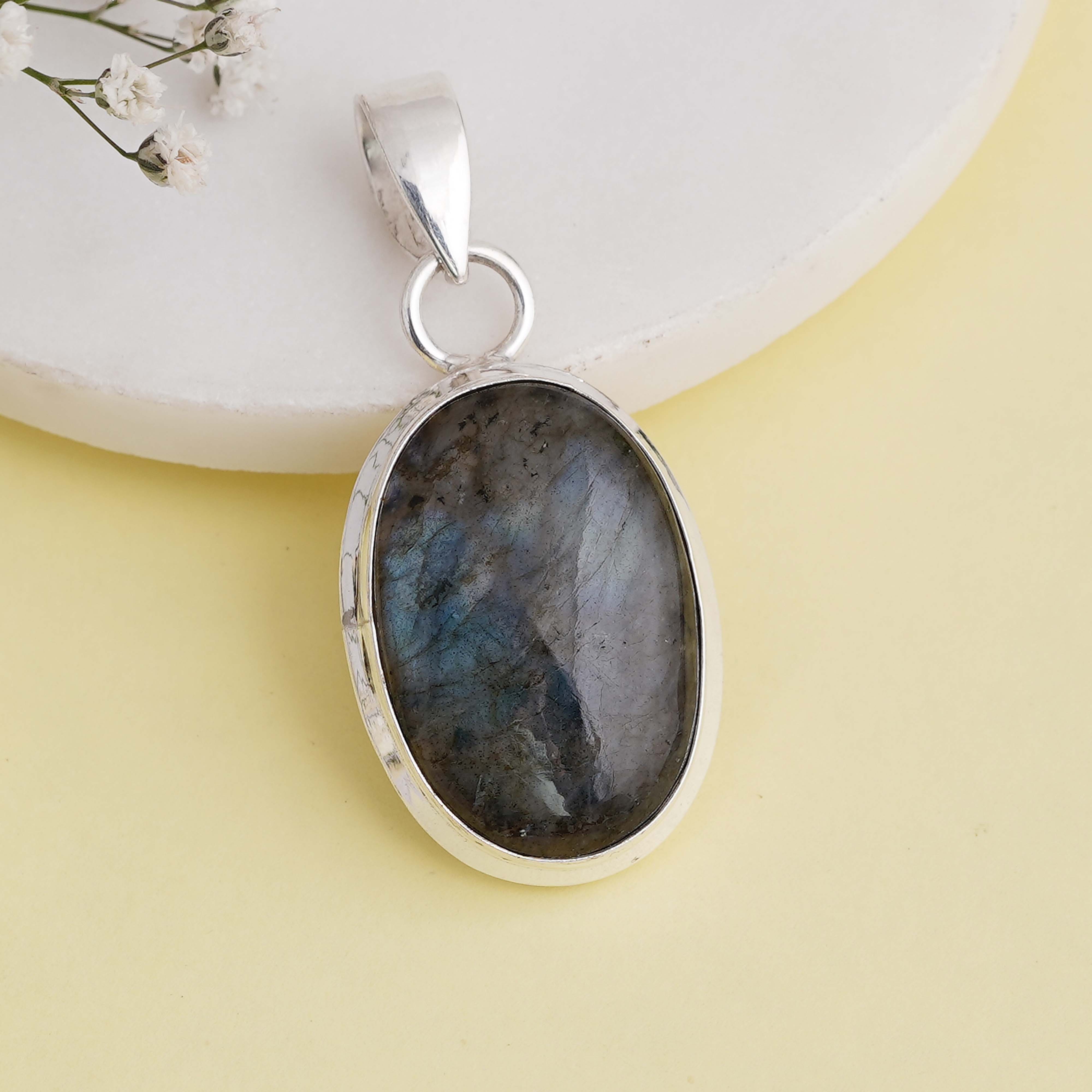 Labradorite Pendant | Sterling Silver Oval Necklace