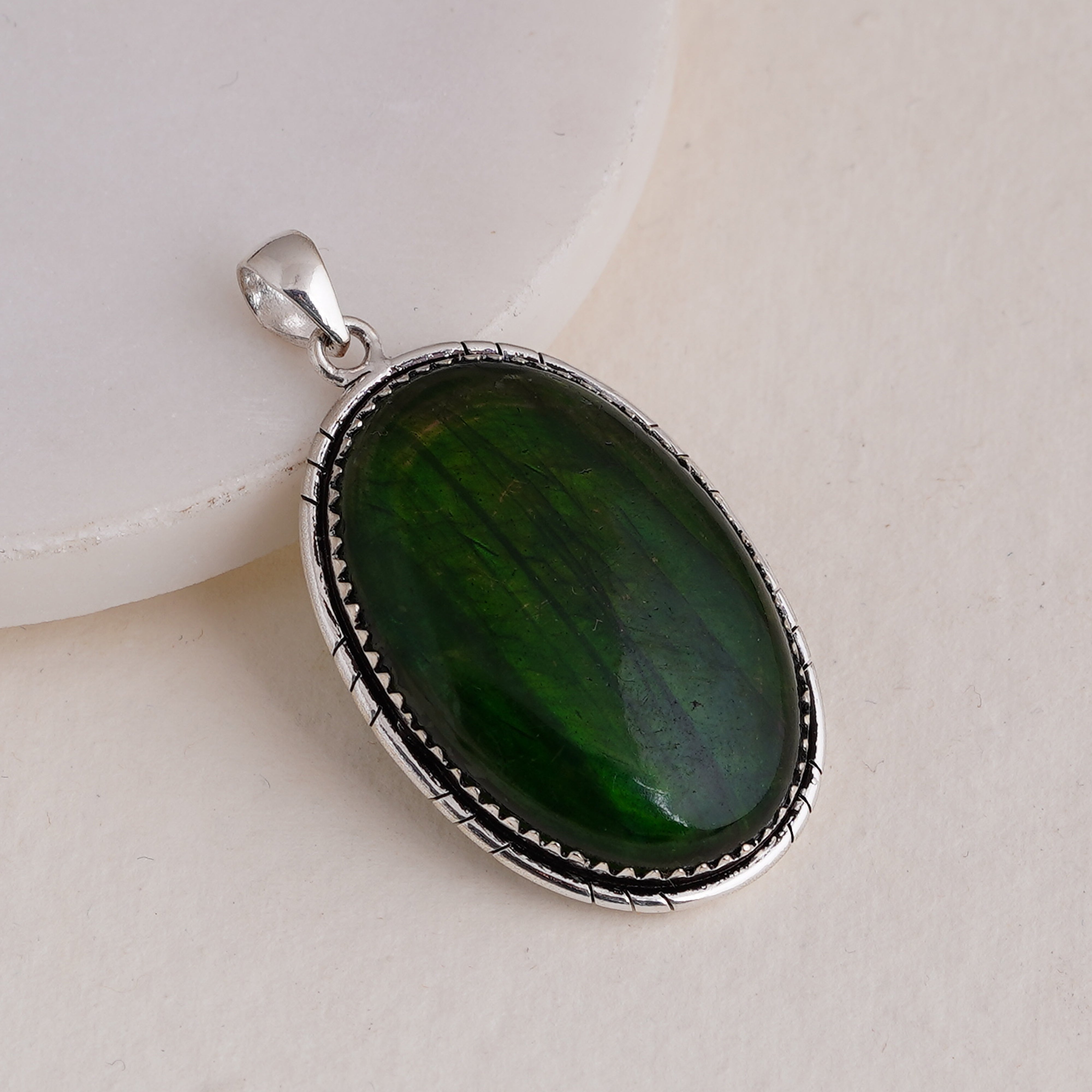 Exquisite Green Labradorite Oval Pendant in Sterling Silver