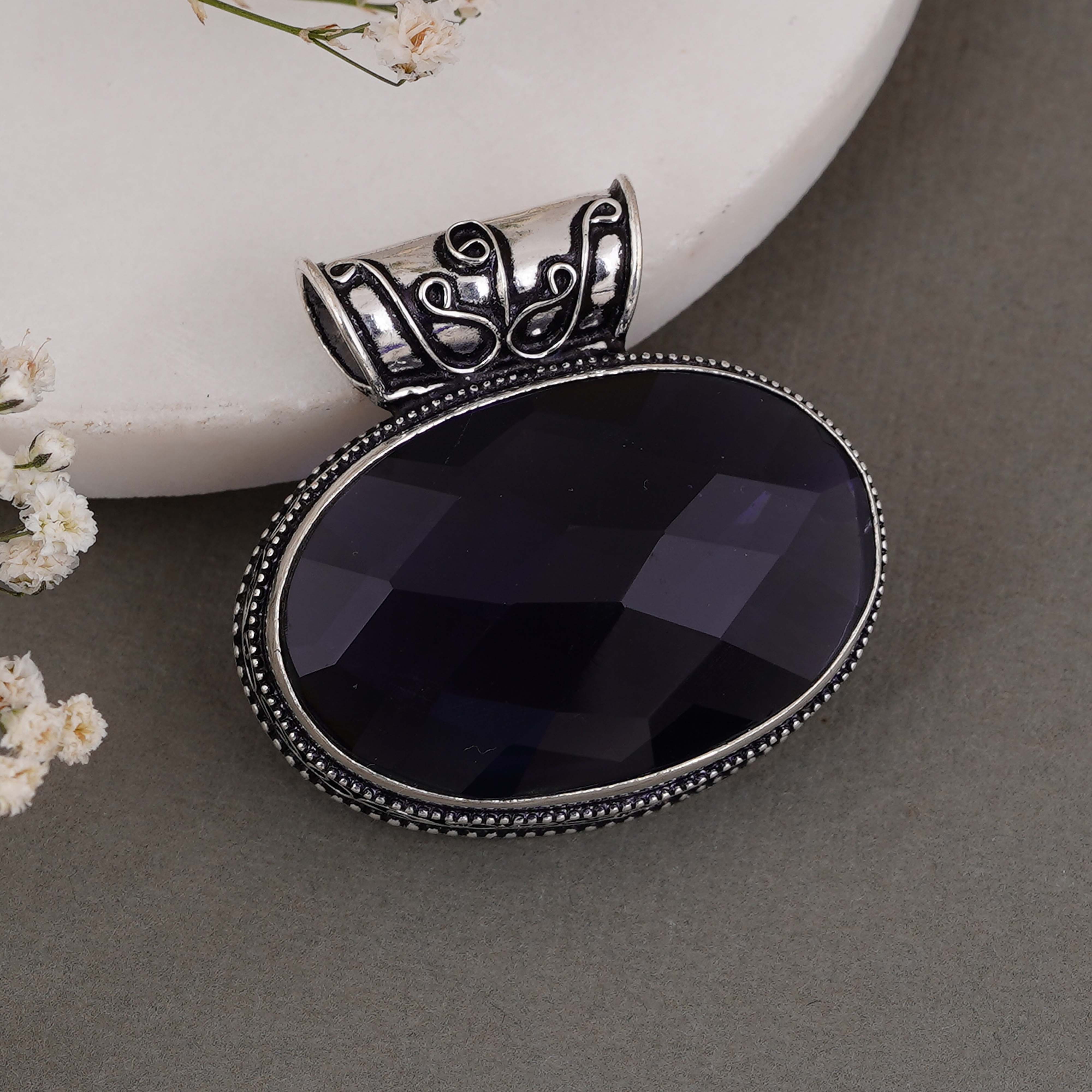 Vintage Amethyst Pendant in Sterling Silver – Handcrafted Gemstone Jewelry