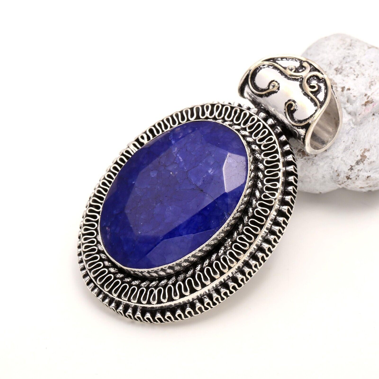 BLUE SAPPHIRE Gemstone Handmade 925 Sterling Silver Oval Cut Jewelry Pendant