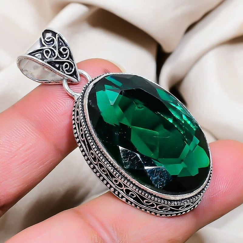 Chrome Diopside Gemstone Handmade 925 Sterling Silver Jewelry Oval Cut Pendant