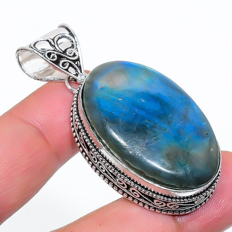 Labradorite Gemstone Handmade 925 Sterling Silver Oval Cut Jewelry Pendant