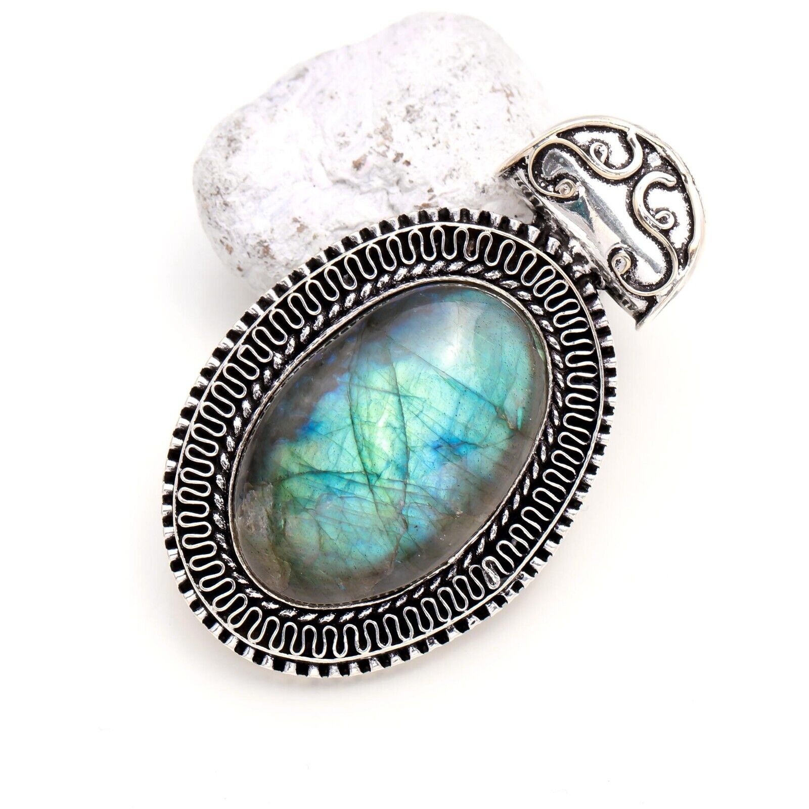 Natural Labradorite  Gemstone Handmade 925 Sterling Silver Jewelry Oval Pendant