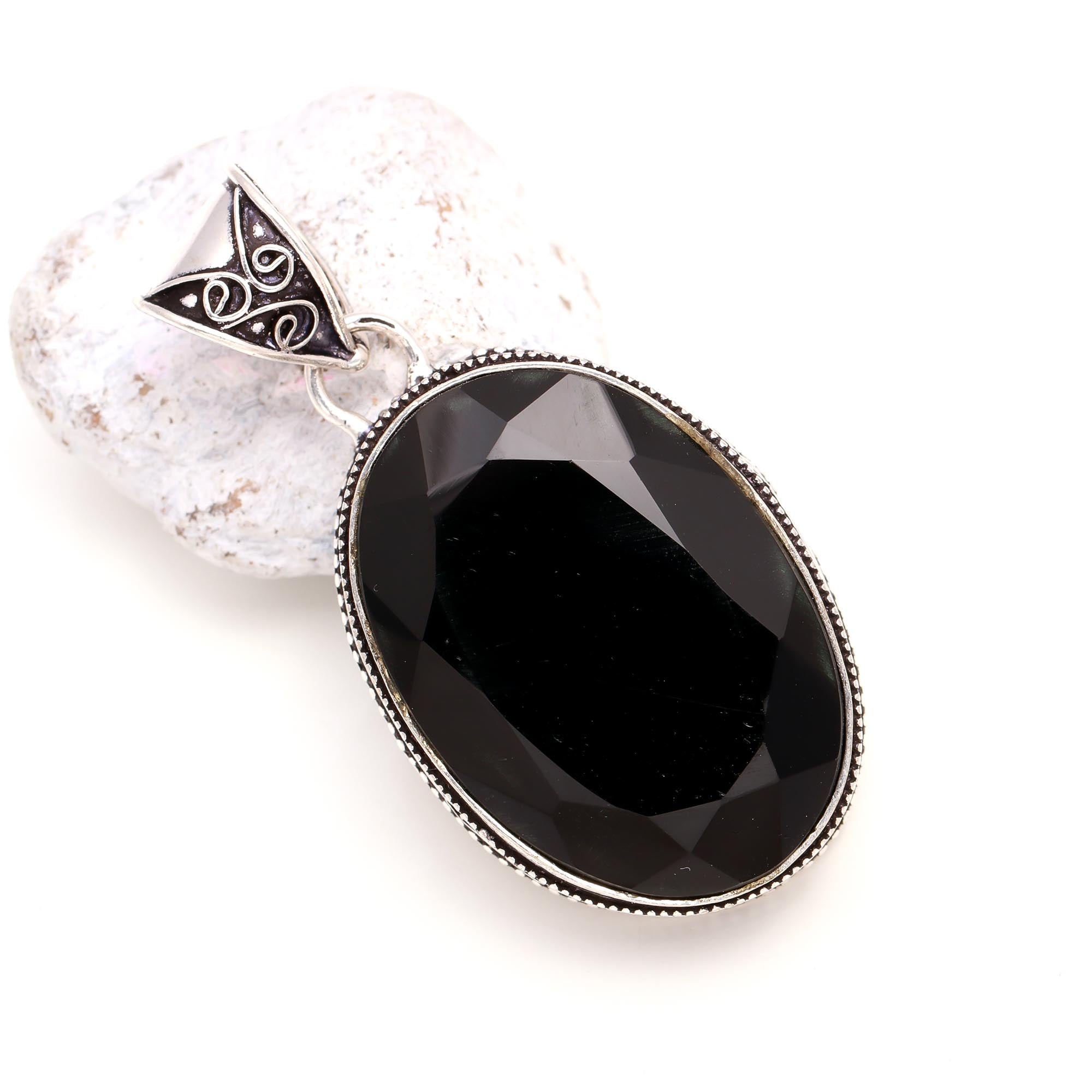 Onyx Black  Gemstone Handmade 925 Sterling Silver Jewelry Oval Cut Pendant