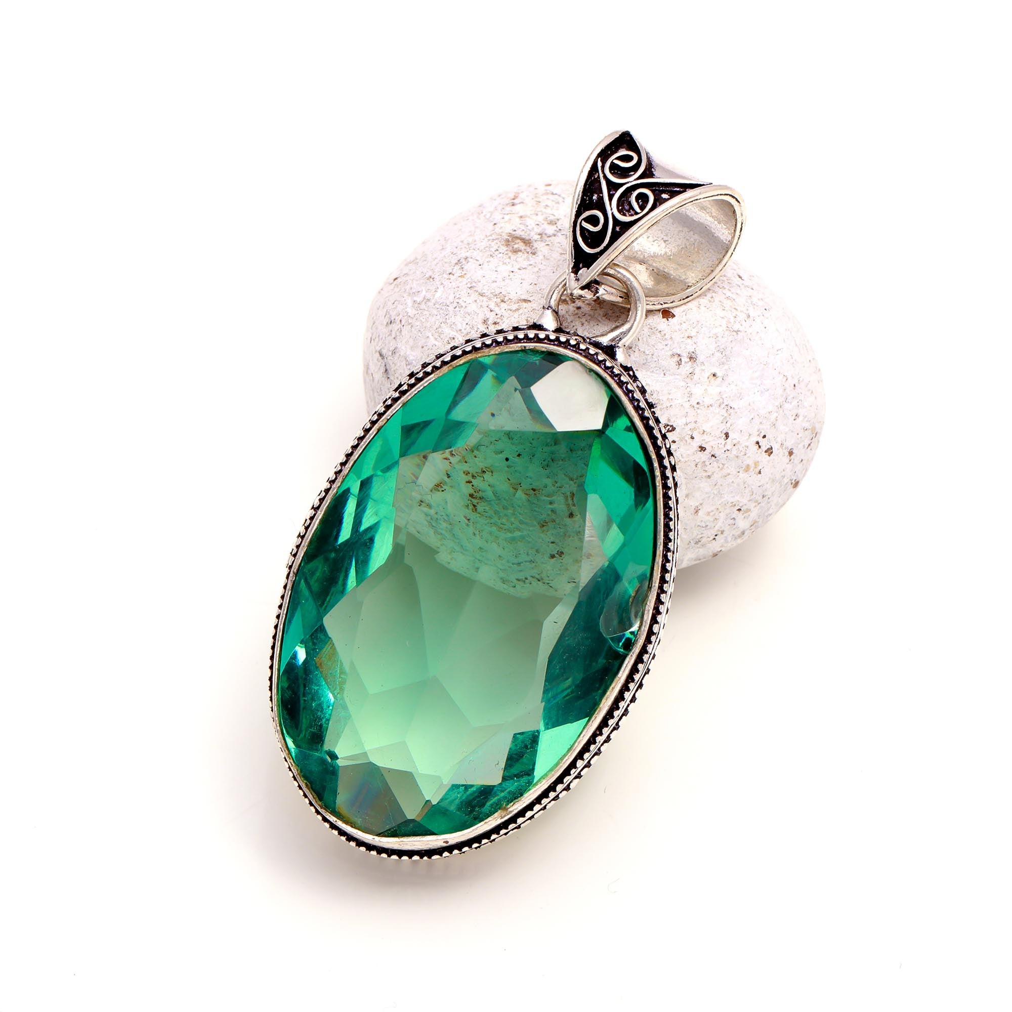 Blue Apatite Gemstone Handmade 925 Sterling Silver Oval Cut Jewelry Pendant