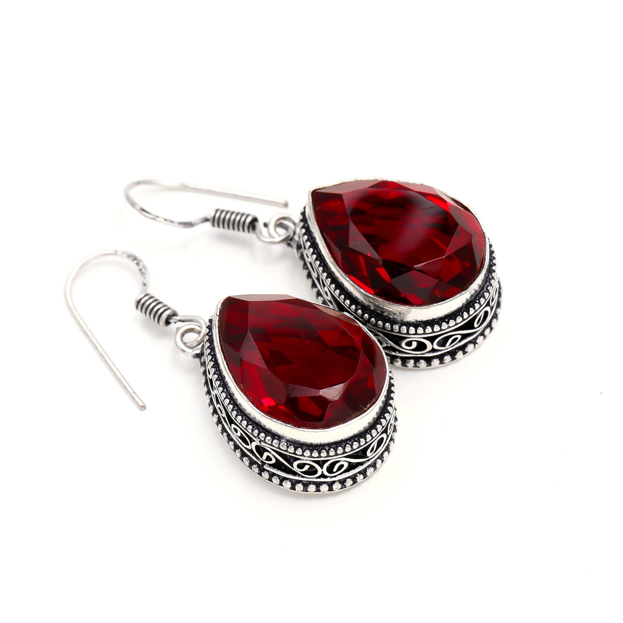 Mozambique Garnet Gemstone Handmade 925 Sterling Silver Jewelry pear Earring