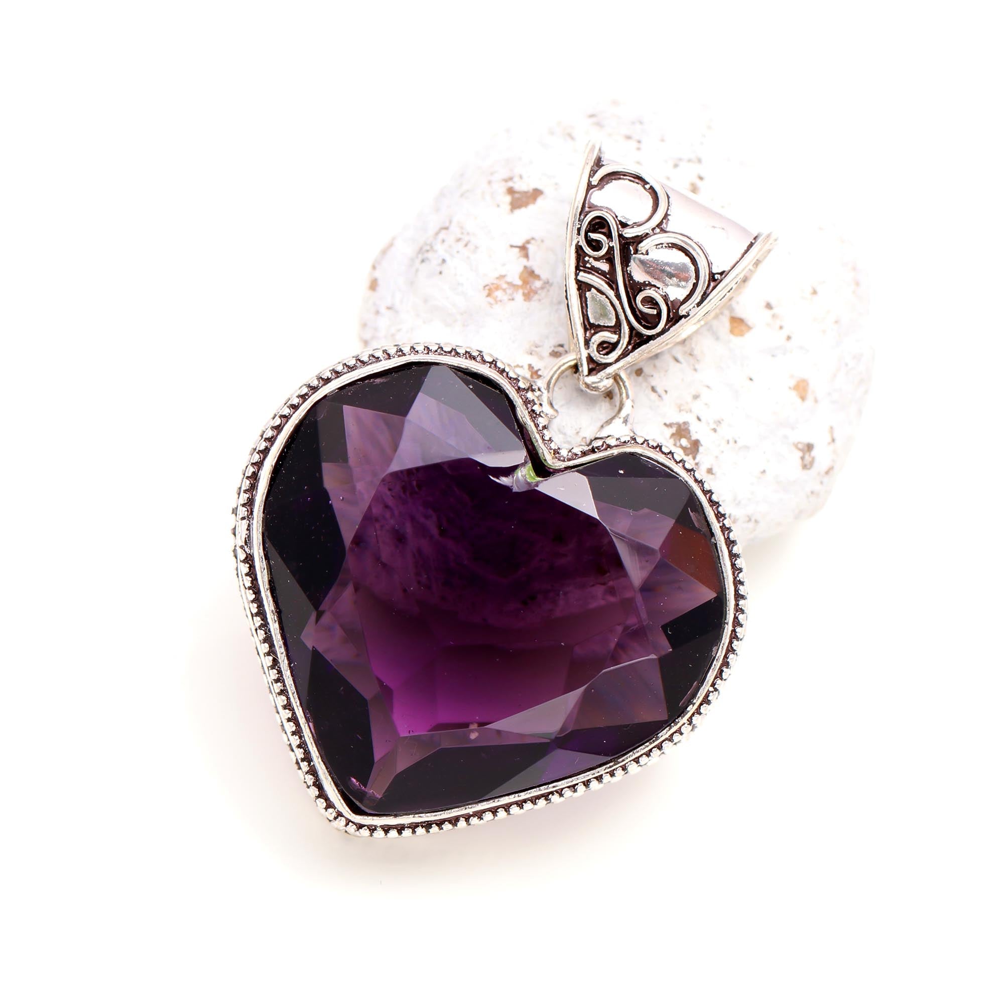 Purple Amethyst  Gemstone Handmade 925 Sterling Silver Jewelry Heart Cut Pendant