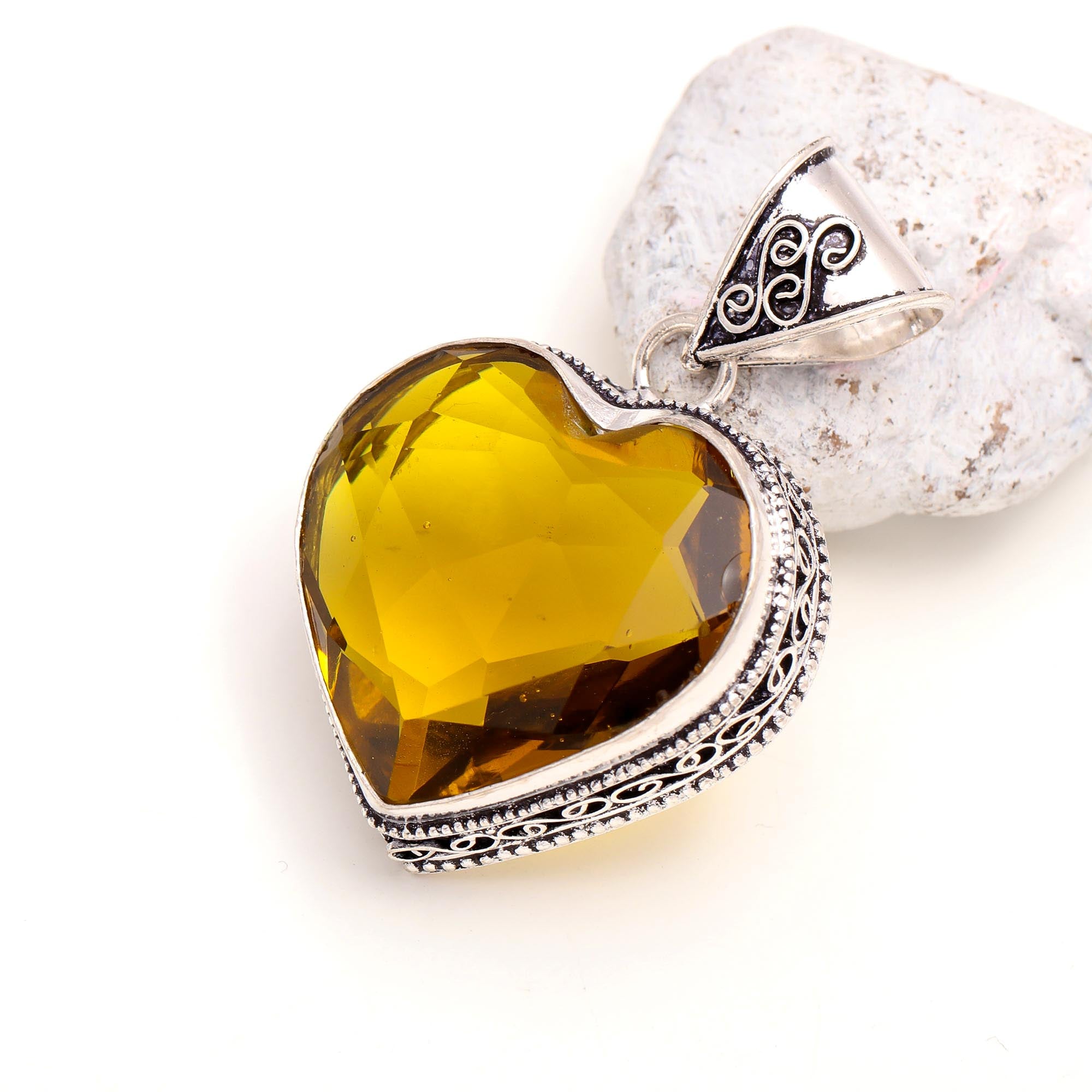 Honey Citrine Gemstone Handmade 925 Sterling Silver Jewelry Heart Cut Pendant