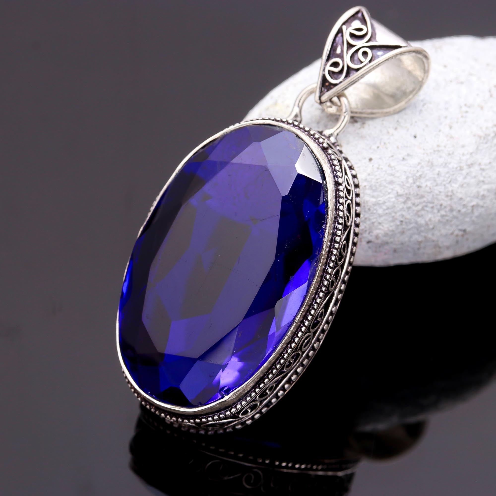 Blue Tanzanite Gemstone Handmade 925 Sterling Silver Jewelry Oval Cut Pendant